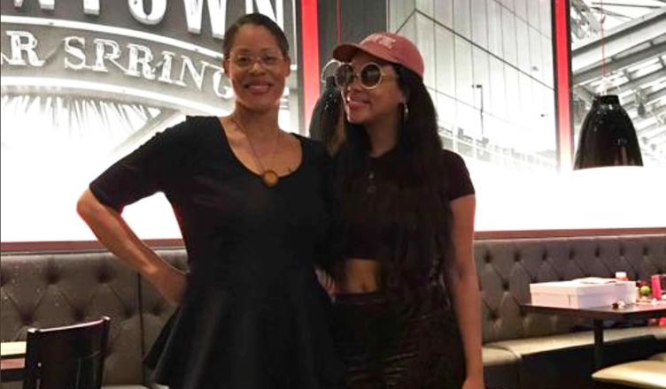 Karen Jones and Reyna Dunlap (Credit: Family Photo)