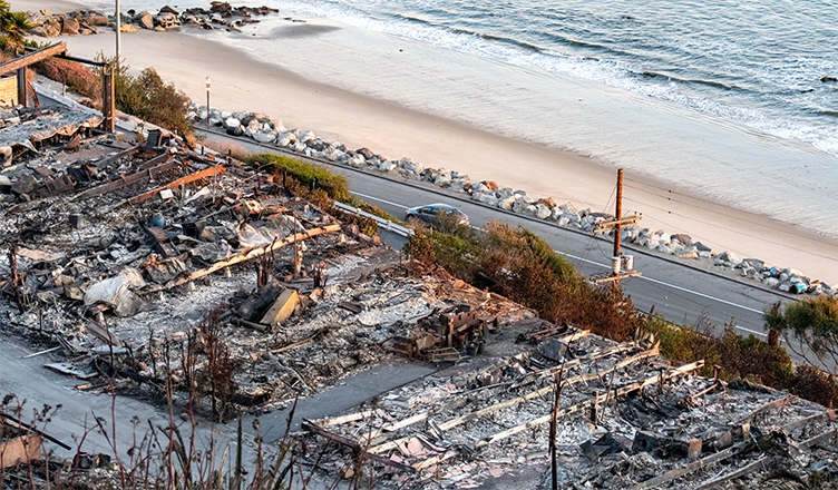 Buildings along Pacific Coast Highway destroyed by the Palisades Fire, in the Pacific Palisades neighborhood of Los Angeles, Calif., on Monday, Jan. 13, 2025. (Michael Goldsmith/Shutterstock)