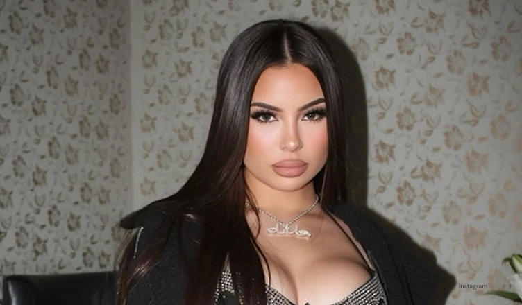 Musician Maria De La Rosa, known to fans as DELAROSA, is shown in a picture from social media. (Credit: Instagram/Maria De La Rosa)