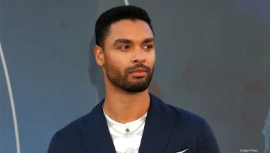 Rege-Jean Page at the The Gray Man Premiere at TCL Chinese Theater IMAX on July 13, 2022 in Los Angeles, CA (Credit: Image Press Agency)