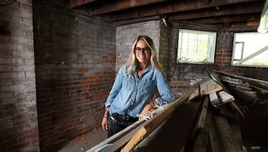 Rehab Addict is hosted and produced by Nicole Curtis (Credit: HGTV)