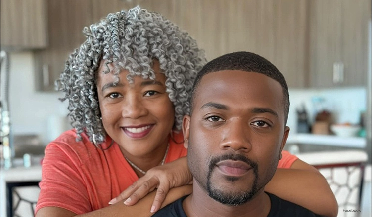 Sonja Norwood and son Ray J (Credit: Facebook/Sonja Norwood).