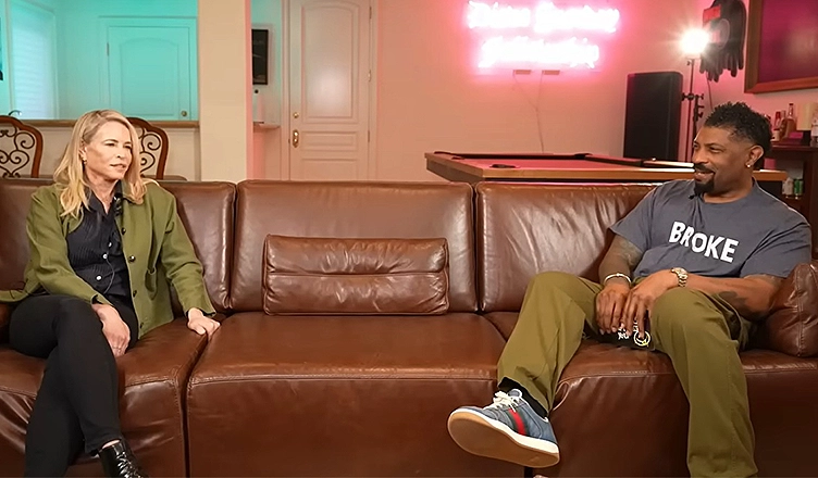 Chelsea Handler and Deon Cole on the "Funny Knowing You" podcast. (Credit: YouTube/Deon Cole)