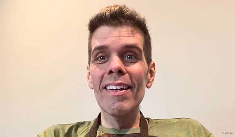 Perez Hilton (Credit: YouTube/Perez Hilton)