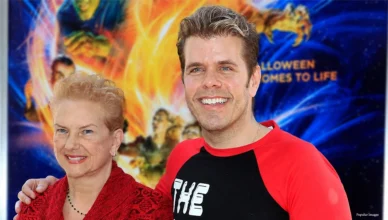 Perez Hilton and his mother at the "Goosebumps 2: Haunted Halloween" Special Screening at the Sony Pictures Studios on October 7, 2018 in Culver City, CA — Photo by Popular Images