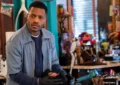 Jermaine Fowler leads the cast as Travis “Trav” Walker in the upcoming Barbershop sequel series. (Credit: Prime Video)