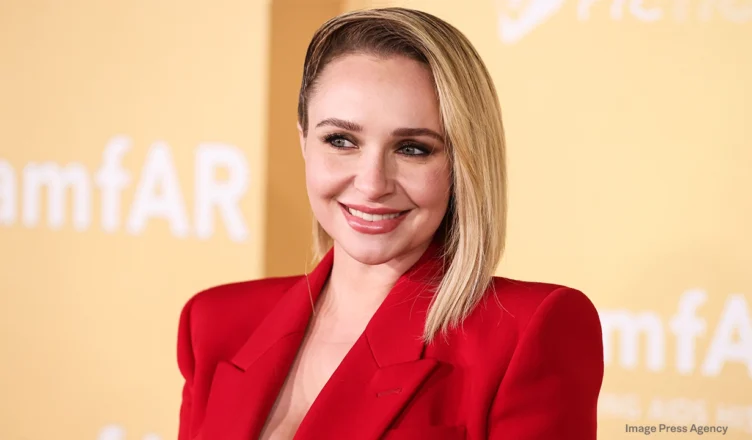 Hayden Panettiere Arrives 2022 Amfar Gala Los Angeles Held Pacific Design Center November 2022 West Hollywood Los Angeles California United States Editorial Use Only Remove BG Save Share Sample Success! You’ve earned $26.36 in cashback! Use it before it expires—and make the most of your rewards. Use cashback! Exclusive Offer Hayden Panettiere arrives at the 2022 amfAR Gala Los Angeles held at the Pacific Design Center on November 3, 2022 in West Hollywood, Los Angeles, California, United States. - Stock Editorial Photography Download Using 1 Year Subscription S L XL super EL 7698 × 5132JPG 65.18 × 43.45cm cm • 300 dpi Standard License Re-Download Hayden Panettiere arrives at the 2022 amfAR Gala Los Angeles held at the Pacific Design Center on November 3, 2022 in West Hollywood, Los Angeles, California, United States. — Photo by Image Press Agency