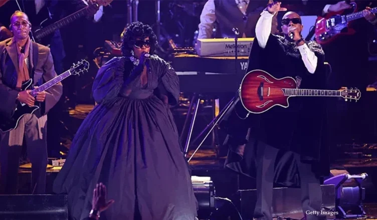 Raphael Saadiq joined former Fugees artists Lauryn Hill and Wyclef Jean for a tribute performance of “Killing Me Softly” at the 68th Annual Grammy Awards Sunday, Feb. 1, 2026. (Credit: Christopher Polk/Getty Images for the Recording Academy).