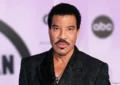 Lionel Richie arrives at the 2022 American Music Awards (50th Annual American Music Awards) held at Microsoft Theater at L.A. Live on November 20, 2022 in Los Angeles, California, United States. (Photo by Image Press Agency)
