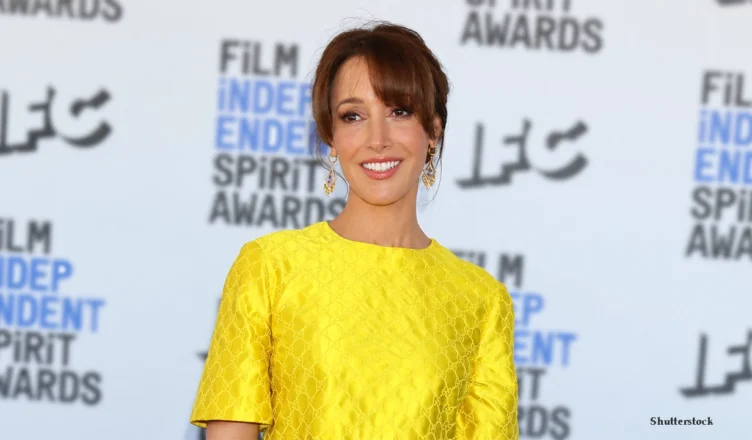 Jennifer Beals at the 2022 Film Independent Spirit Awards Arrivals at the Santa Monica Beach on December 6, 2022 in Santa Monica, CA (Credit: Shutterstock)