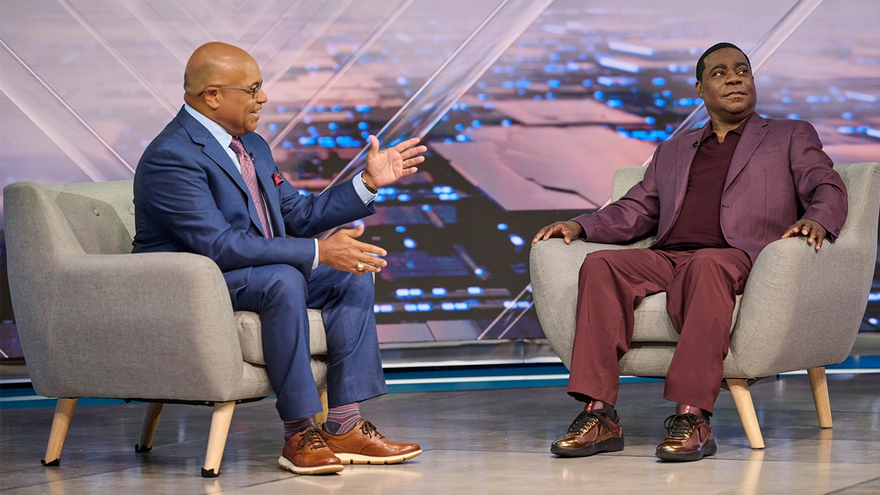Mike Tirico interviews Tracy Morgan on The Fall and Rise of Reggie Dinkins (Credit: NBC)