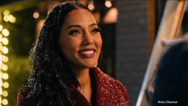 Ayesha Curry is heading home for the holidays — and hoping to leave a string of Christmas breakups behind — in the new romantic comedy Second Chance Holiday. (Credit: Roku Channel)